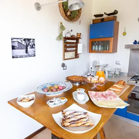 La Roverella Bed & Breakfast *