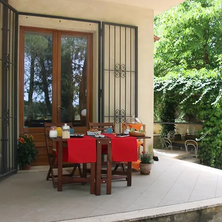 Bed & Breakfast La Roverella *